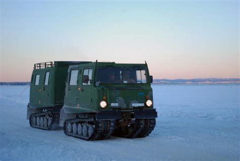 Ice bridge builders: No river deep enough for Alaska engineers ...