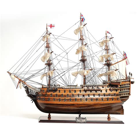 HMS Victory Mid Size EE T033 - Wooden Ship Model