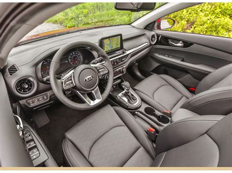 2023 Kia Forte: 78 Interior Photos | U.S. News