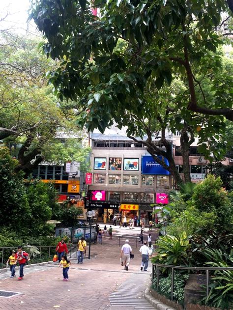 Kowloon Park, Hong Kong: A Must-Visit Attraction for Nature Lovers ...