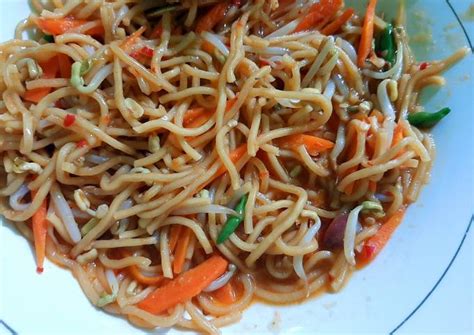 Resep Mie kuning ala saya oleh Rieka Handayani - Cookpad