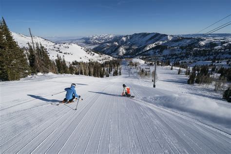 Utah Ski Resorts [23/24 Season Updates] | Visit Utah