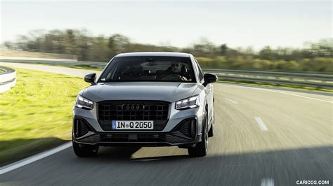 Audi Q2 | 2021MY (Color: Arrow Gray) | Front