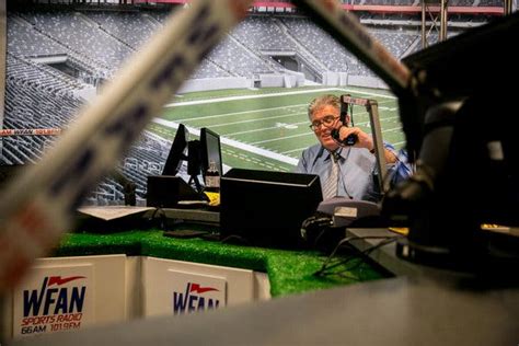 Mike Francesa Won’t Be ‘Back After This’ - The New York Times