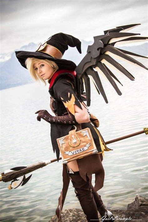 Mercy (witch skin) - cosplay | Overwatch Amino