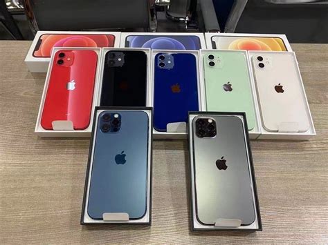 New Photos Offer Better Look at iPhone 12 Color Options | MacRumors Forums