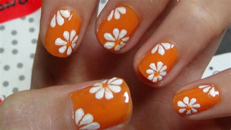 6 Flower Nail Art Designs | Best Nail Designs