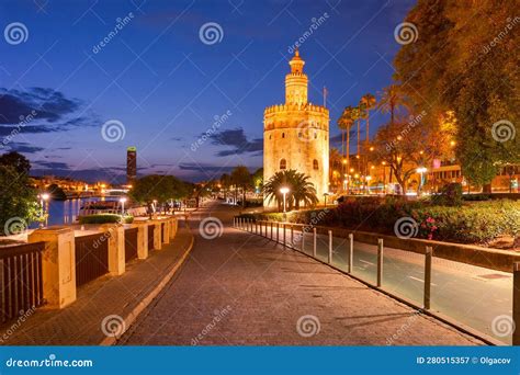 Torre Del Oro at Sunset in Seville, Spain Stock Image - Image of ...