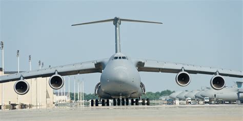 C-5M Super Galaxy landing gear accident not related to earlier problem ...