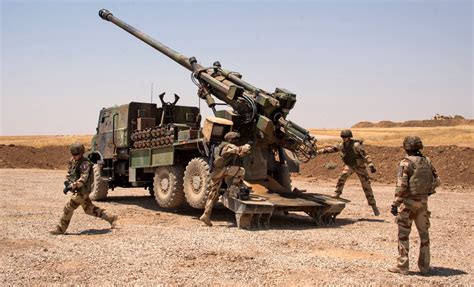 US Army is looking at artillery guns to fire 'hyper velocity' shells to ...