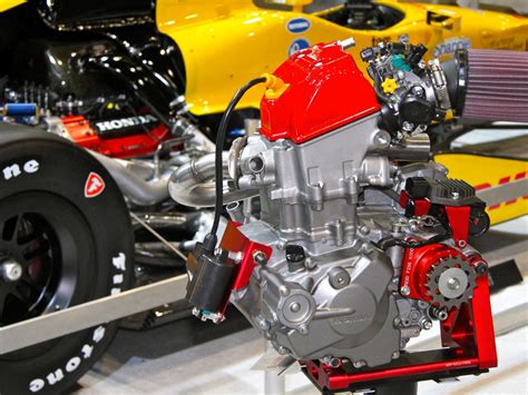 SEMA 2014: Honda's HPD Showcases Karting to IndyCar Engines - EngineLabs