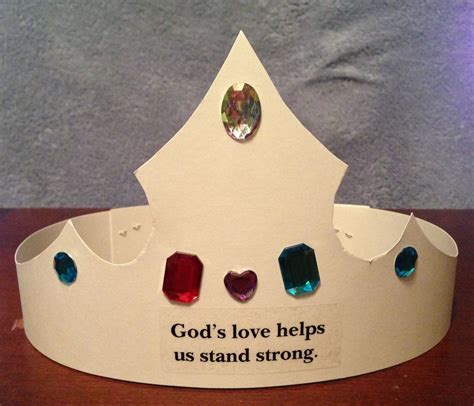 Queen Esther’s Courage - Crown Craft - SundaySchoolist