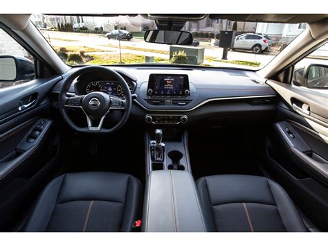 2021 Nissan Altima: 143 Interior Photos | U.S. News