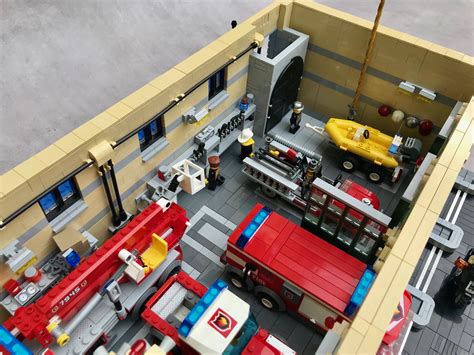 Who calls the firemen? | Lego city fire truck, Lego fire, Lego city