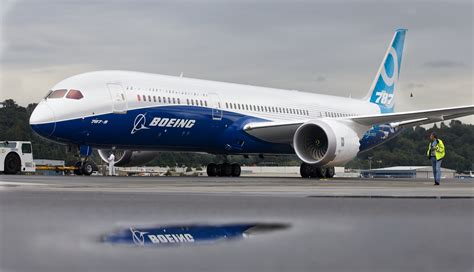 Latest Boeing Dreamliner cleared for takeoff - CBS News