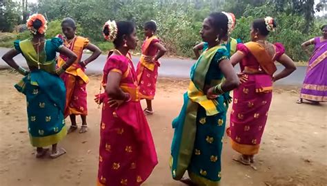 Kummi Dance of Tamil Nadu