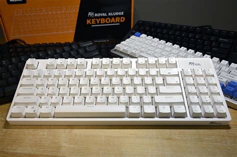 RK Royal Kludge RK89 85% mechanical keyboard review - It ticks a lot of ...