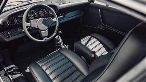 Gallery: Evolution of the Porsche 911 Turbo cabin