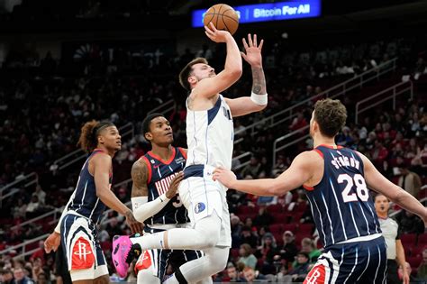 Luka Doncic highlights: Mavericks star buries Rockets with 50-point game