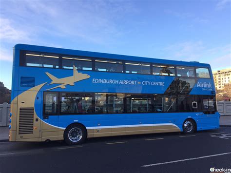 Edinburgh Airport: how to reach the city centre by Airlink 100 bus