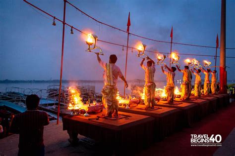 Life in Varanasi India: Ganga Aarti - Travel Begins at 40