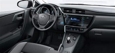 Toyota Auris Interior - Nehru Memorial