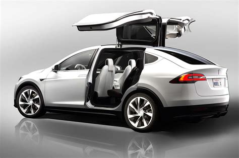 Tesla Model X SUV Becomes More Affordable for Buyers with New Trimlines