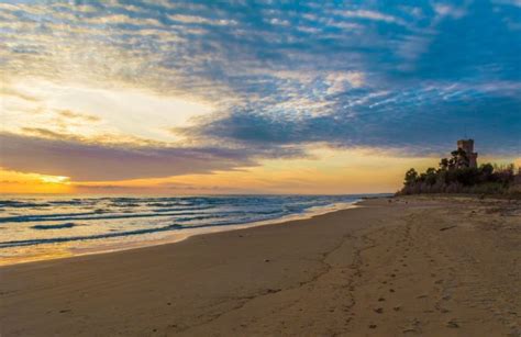 Abruzzo Beaches | Blue Flag Beaches in Abruzzo Adriatic Coast ⛱