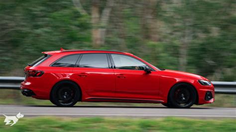 Audi RS4 Avant 2021 review - Chasing Cars