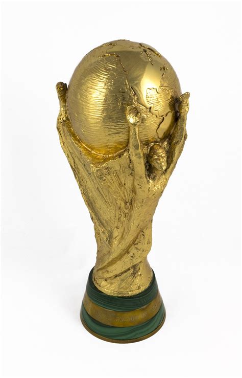 Replica World Cup Trophy - in 2021 | World cup trophy, World cup ...