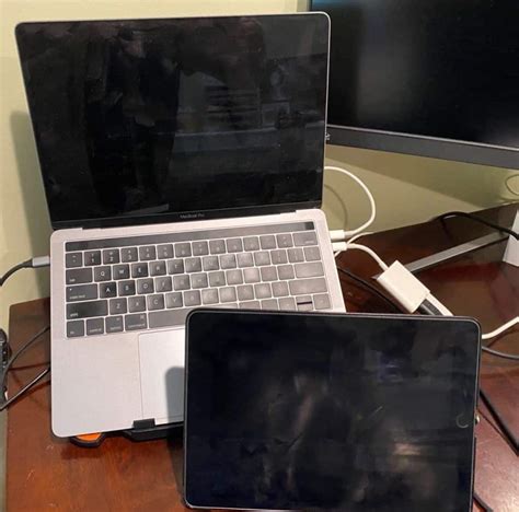 Laptop vs iPad: Which One is Better for You – The One Tech Stop