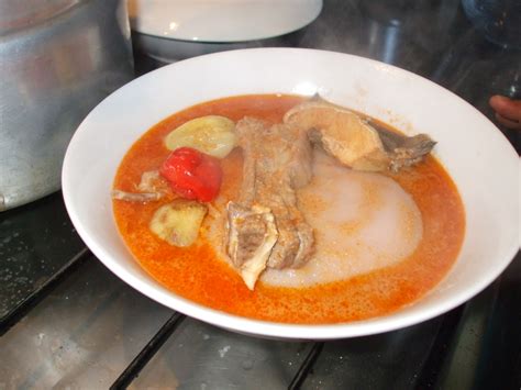 Fufu with Peanuts Soup - spicyfafa