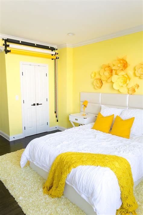 Phenomenal 25 Incredible Yellow Aesthetic Bedroom Decorating Ideas ...