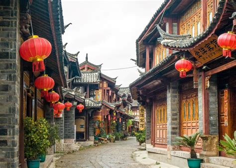 Walking Tour: Old Town Of Lijiang In South China | Boomers Daily