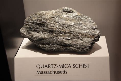 Quartz-Mica Schist by DPo0ch on DeviantArt