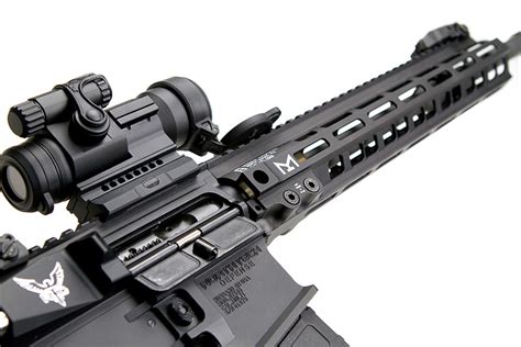 M-LOK Handguards Inbound From Aero, Geissele, MI and SLR - RECOIL