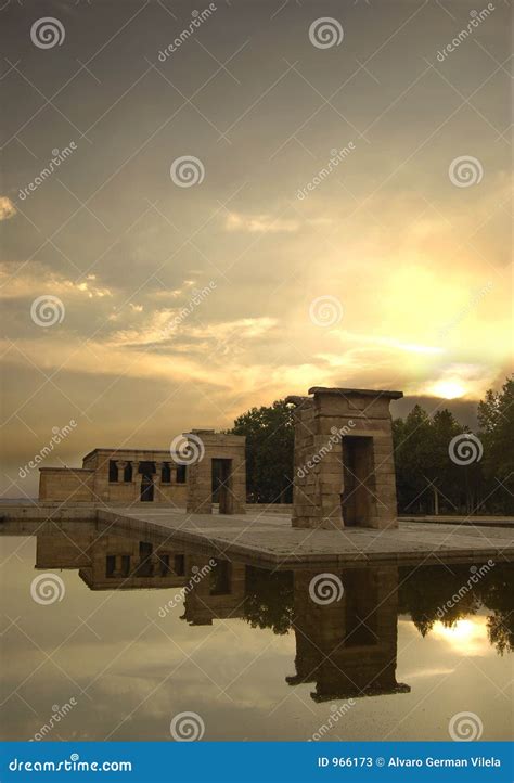 The Sunset at Temple of Debod Stock Image - Image of phile, arch: 966173