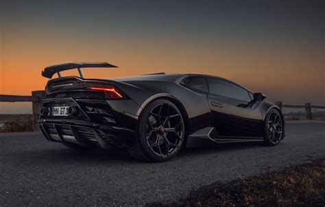 Exclusive tuning: Novitec transforms the Lamborghini Huracan EVO ...