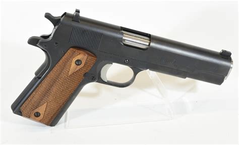 Remington 1911 R1 Handgun - Landsborough Auctions