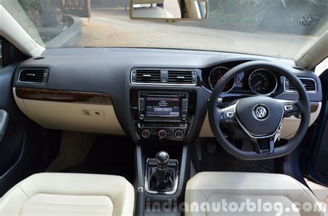 2015 VW Jetta (facelift) diesel and petrol - Review