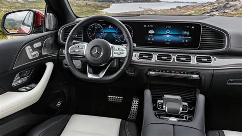 2022 Mercedes GLE facelift spotted: price, specs and release date | carwow