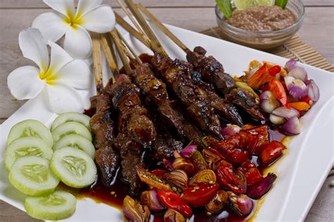 Sate: The Origins Of The Yumm