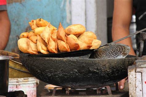 Best Burmese Food: What to Eat in Myanmar