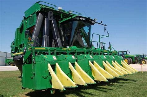 17 Best images about Cotton harvesters on Pinterest | John deere ...