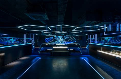 A 21st century nightclub design where technology takes centre stage ...