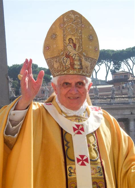 File:Pope Benedict XVI Blessing.jpg - Wikimedia Commons