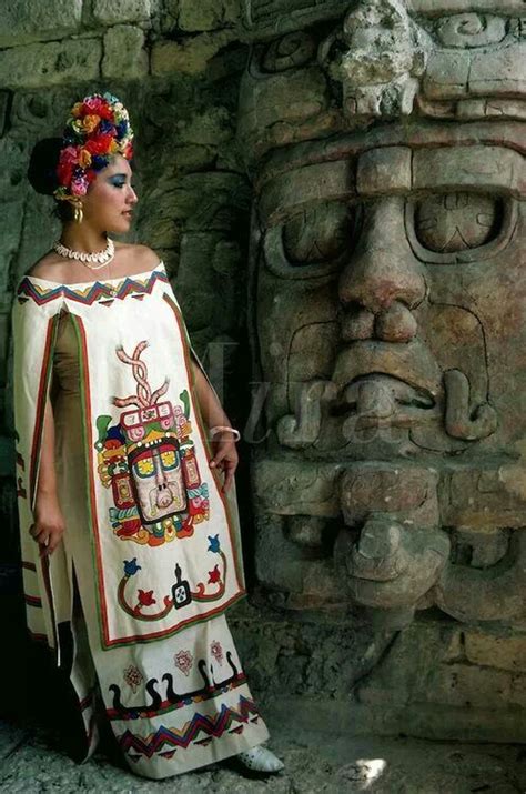 Hermosa Mujer de Quintana Roo Mexican Fashion, Mexican Style, Mayan ...