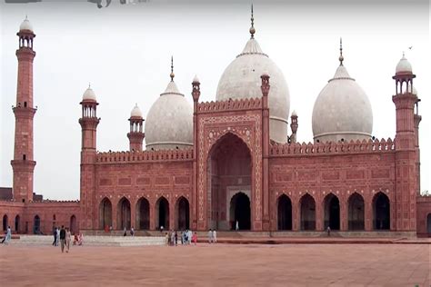 A Symbol Of Mughal Architecture, Badshahi Mosque Lahore Pakistan