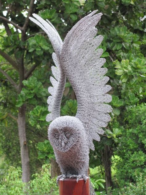 Barn Owl by Ivan Lovatt | Chicken wire sculpture, Chicken wire art ...