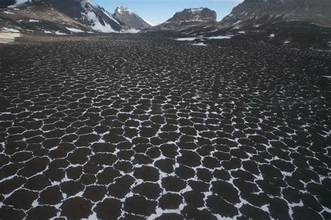 Mcmurdo Dry Valleys Antarctica The Driest Place On Earth - The Earth ...